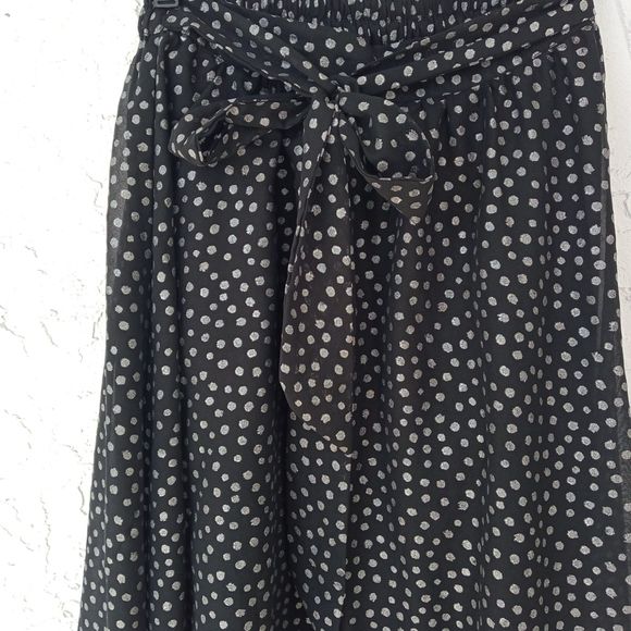 TRULY 4 YOU Petite Polka Dot Black & Grey Skirt w/ Elastic Waist & Belt Size PS - Picture 3 of 6